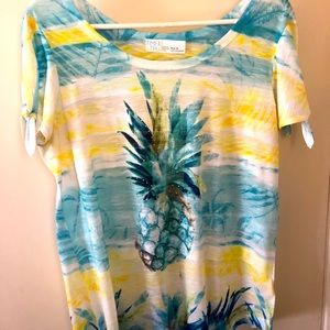 Short sleeve Hawaiian print blouse